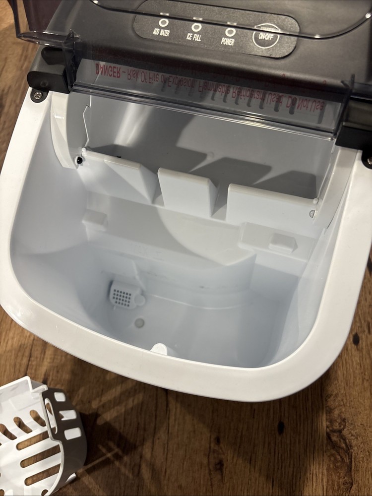 Cowsar HZB-12/H Compact Portable Top Load Ice Maker Black Ice Machine