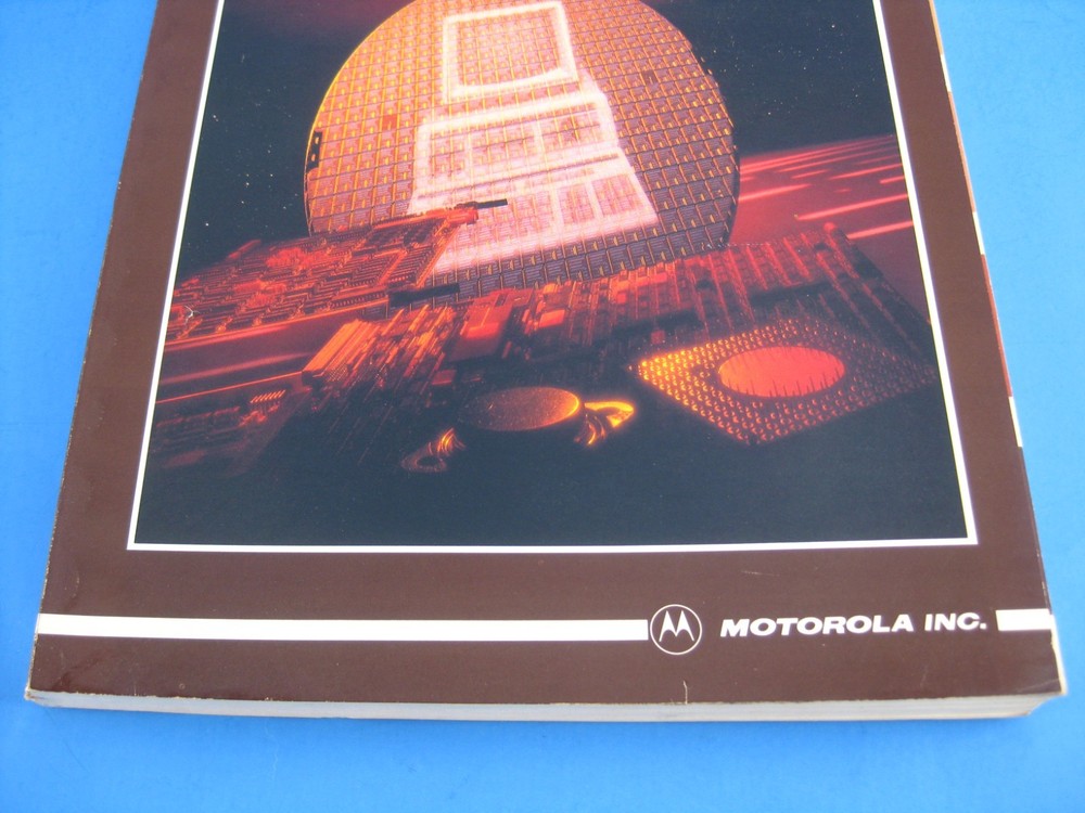 Motorola Semiconductor Master Selection Guide & Catalog Vintage 1984 Electronics