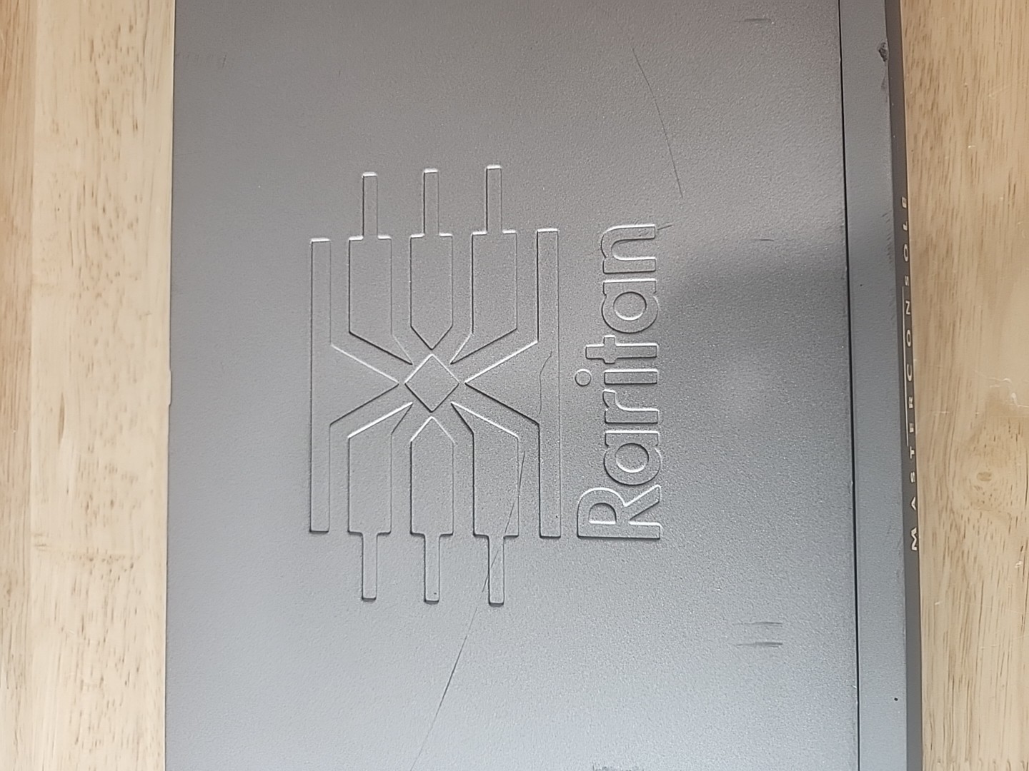 RARITAN MasterConsole CAT28 KVM Switch MCCAT28 (Used, Working)