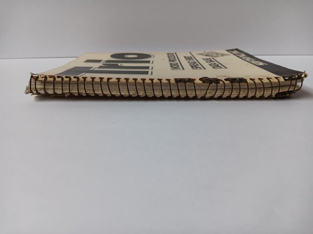 Trio The Integrated Word Processor Spreadsheet Database Manual Guide Softsync