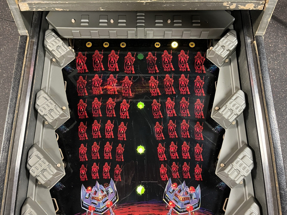 1982 RAPID FIRE ARCADE MACHINE PROF TECHS PLAYS GREAT