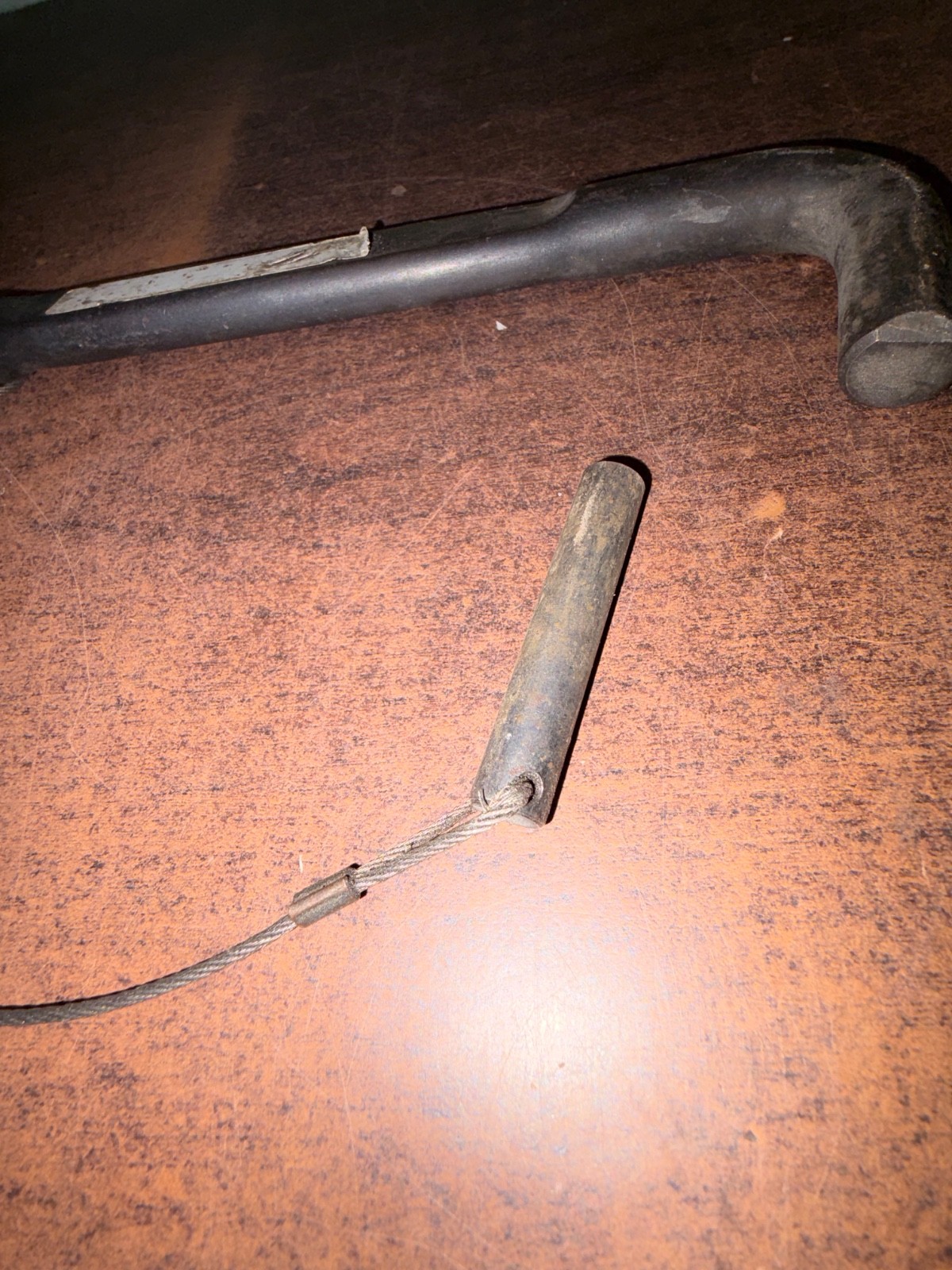 OMC EVINRUDE JOHNSON OUTBOARD 330278 PULLER LEG B94