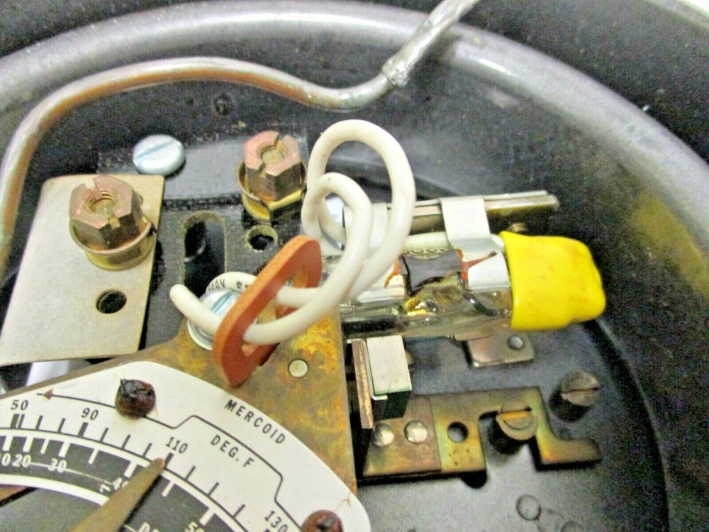 MERCOID TEMPERATURE SWITCH, DS-235-3-4