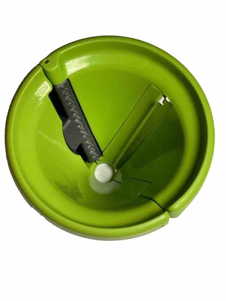 Progressive PrepSolutions Veggie Pasta Slicer Spaghetti Ribbons Kitchen Gadget