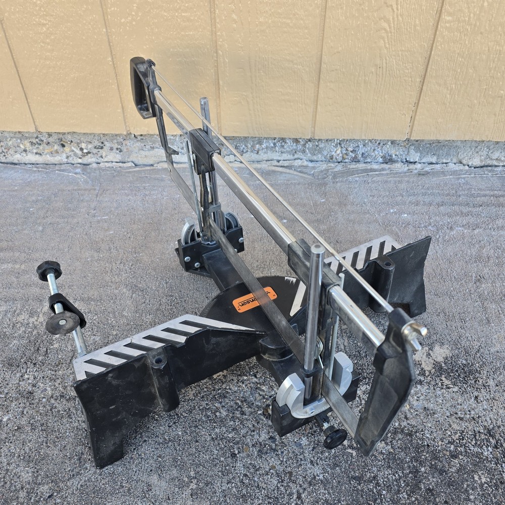 Jorgensen Manual Precision Compound Miter Box with Saw