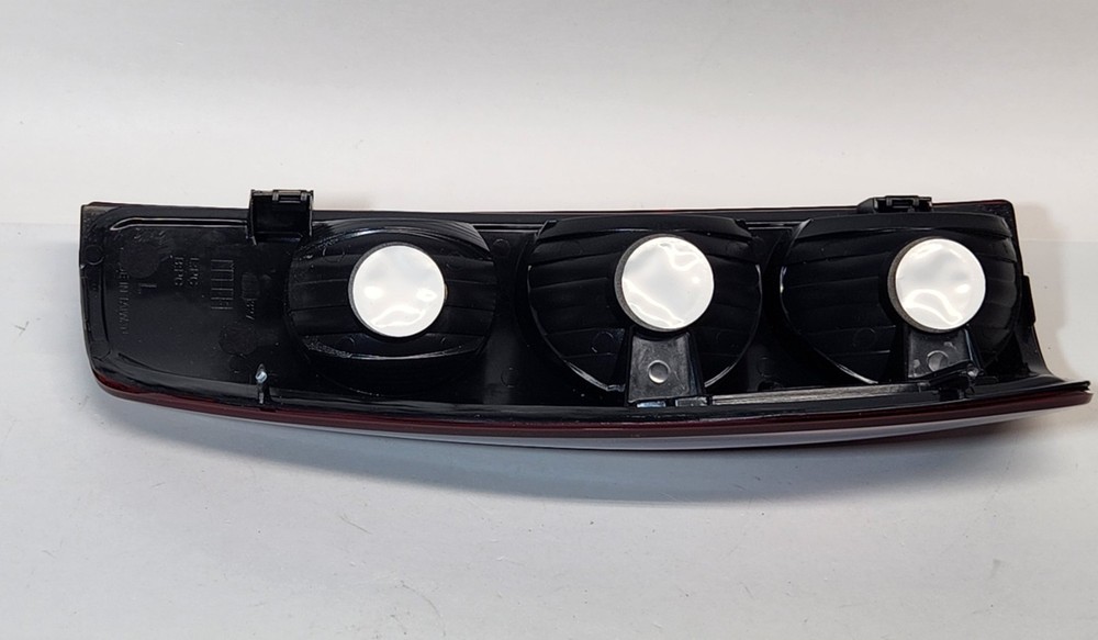 For 2004-2012 Chevy Colorado Rear Tail Light Assembly Unit Passenger Side