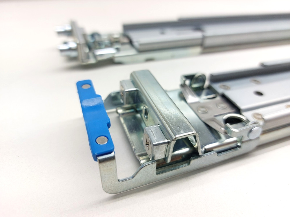 King Slide Server Rack Rail AA61-559