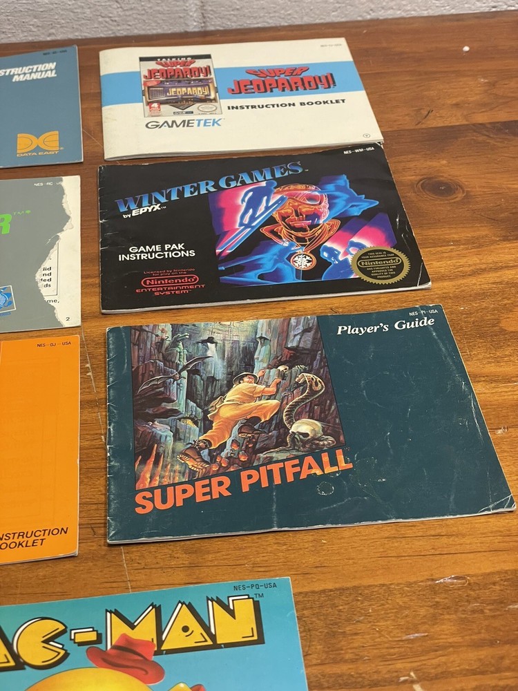 nintendo entertainment system Booklets (7)