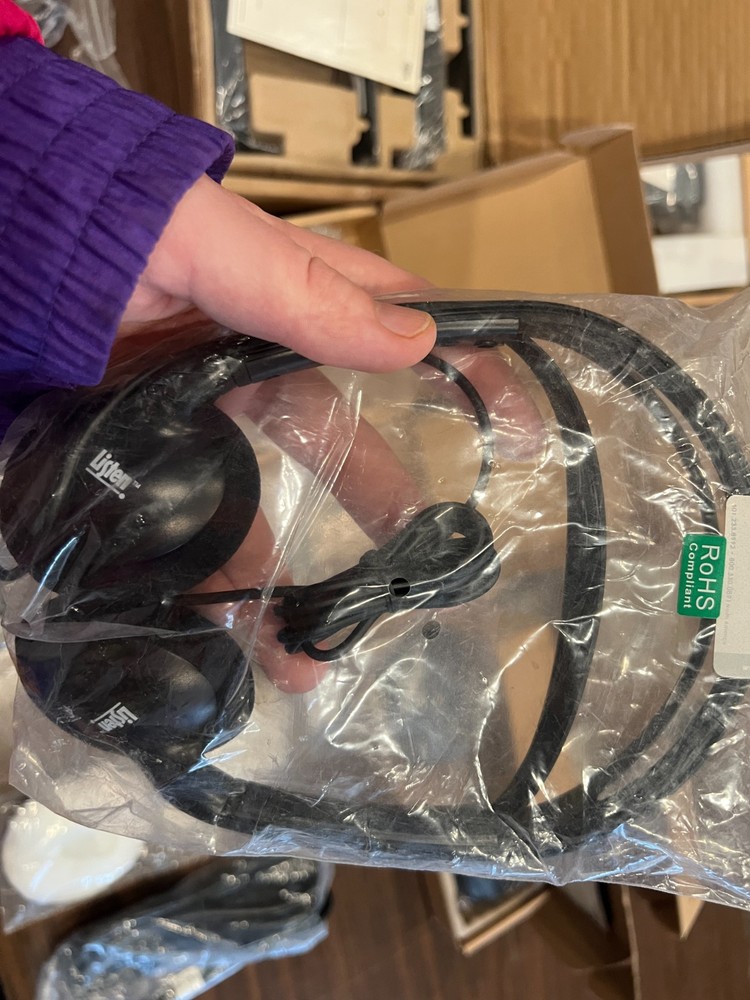 Listen technologies assistive listening rf system