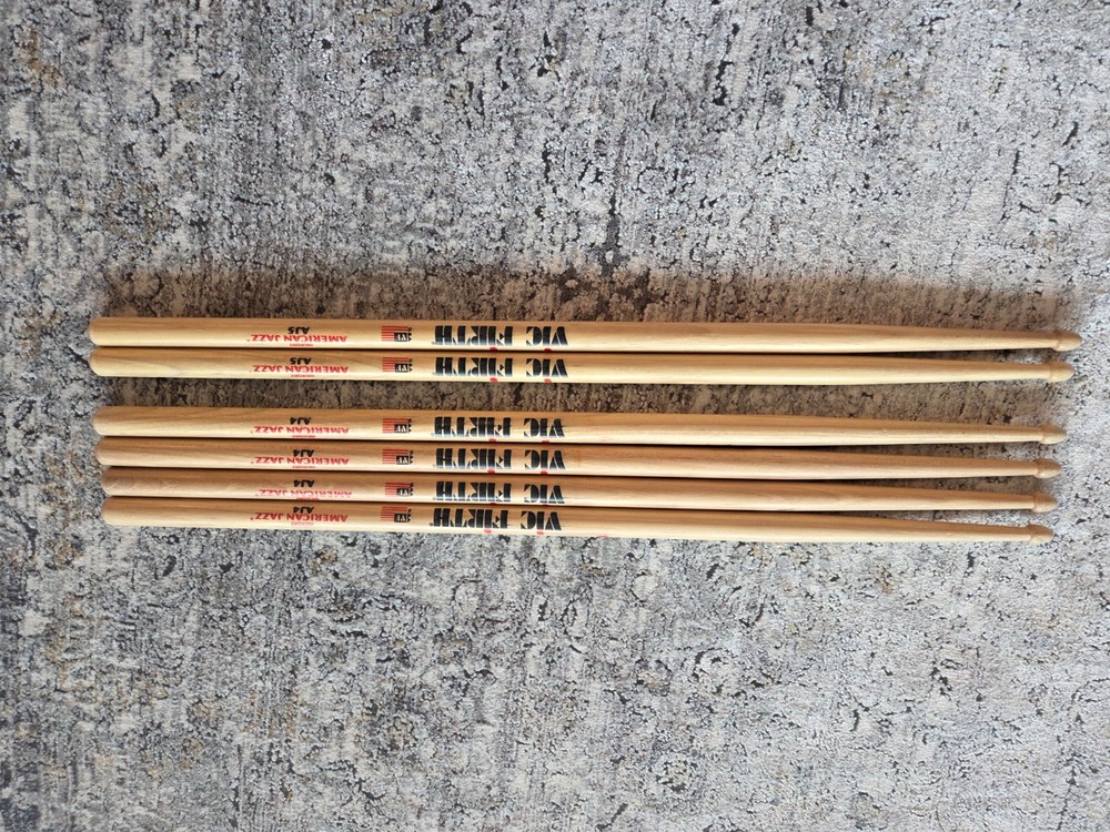Vic Virth American Jazz Sticks