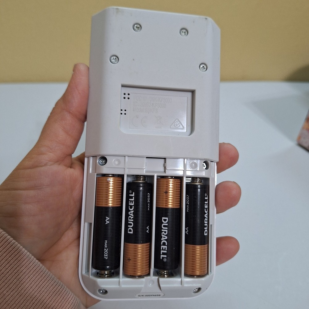 SimpliSafe SSKP3 Security Keypad White Wireless Used Tested & Working