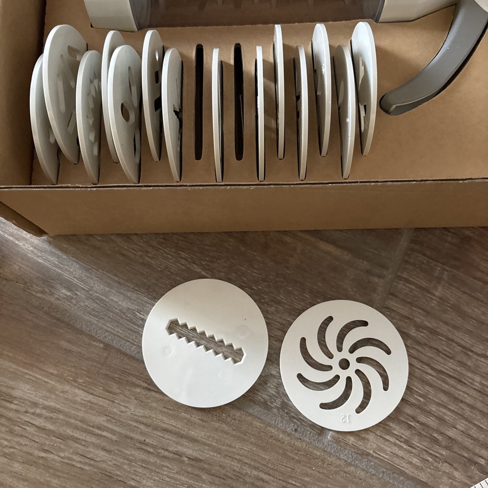 Pampered Chef Cookie Press