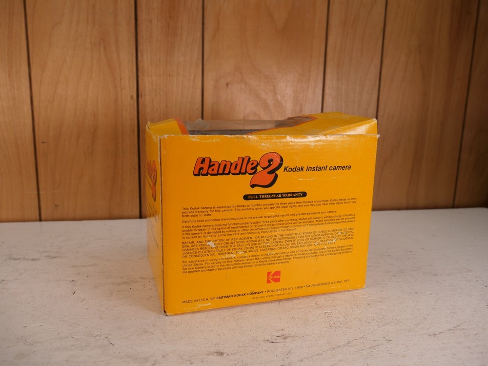 Vintage Kodak Handle 2 1979 Instant Camera In Original Box