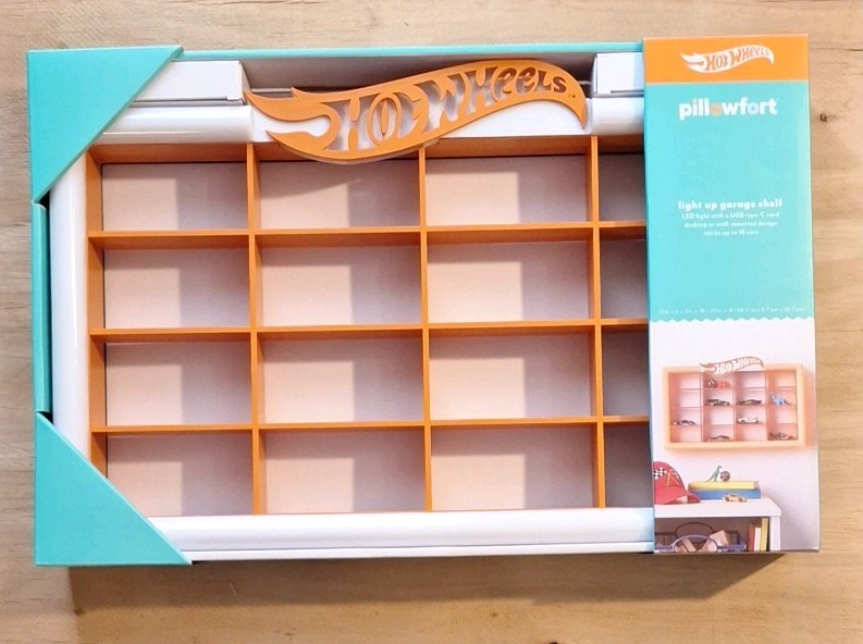 Pillowfort Hotwheels Lighted Display