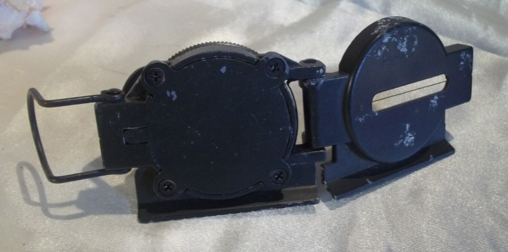 Military Marching Compass Metal Case Magnifying Luminous Dial Side Ruler