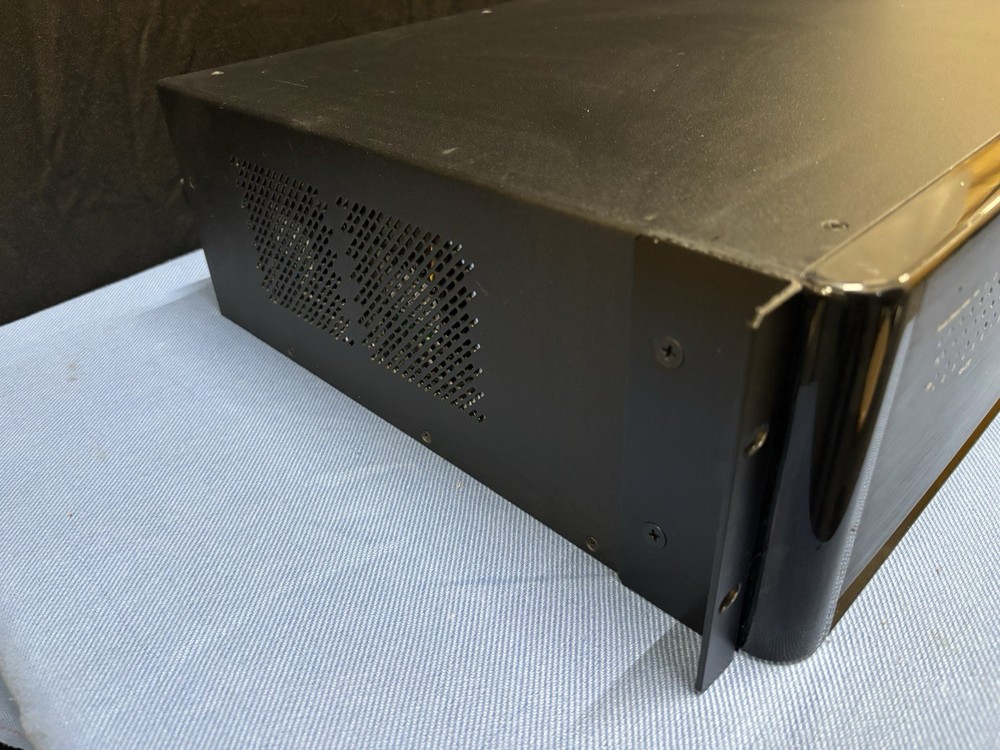 SAVANT SMARTMEDIA PRO CHASSIS SSP-0600-00 With Modules Installed