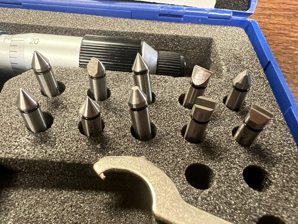 0-1" SCREW THREAD MICROMETER SET w. 5 pair anvils 400-ST-01