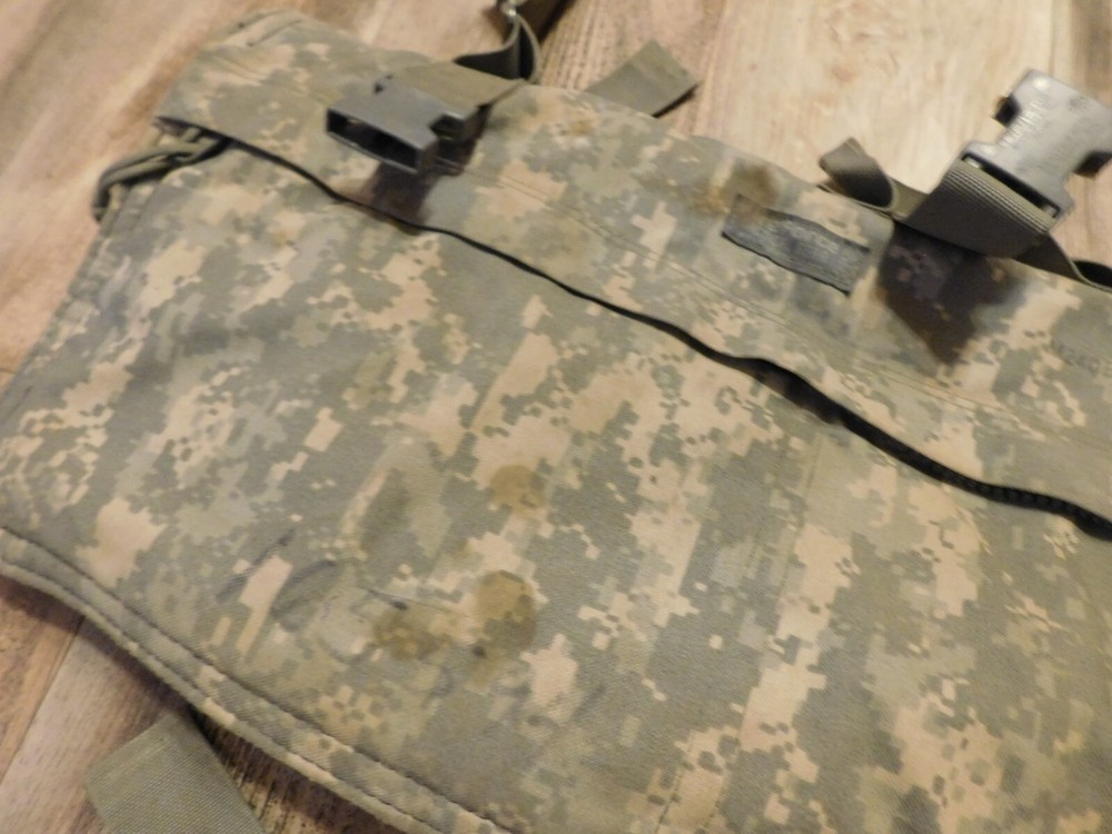 US ARMY ACU FIREFORCE TACTICAL GEAR BARREL BAG