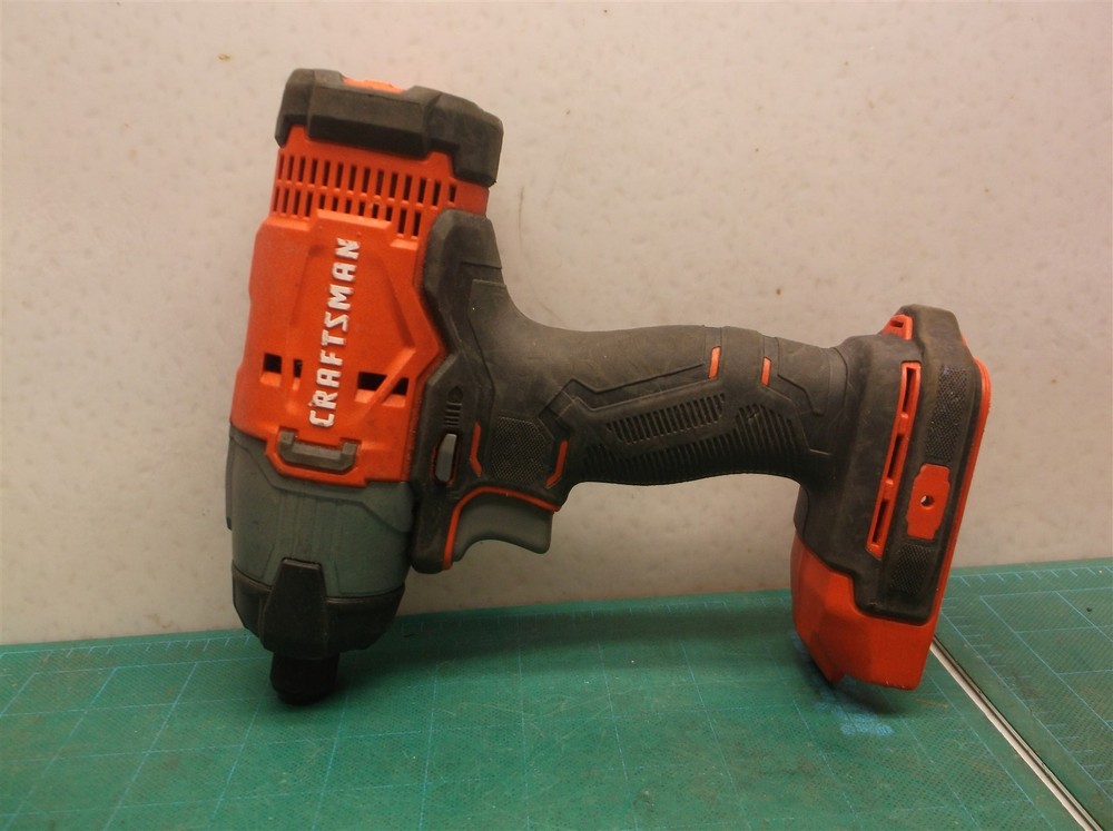 Craftsman Cmcf800 20 Volt Impact Driver tool only