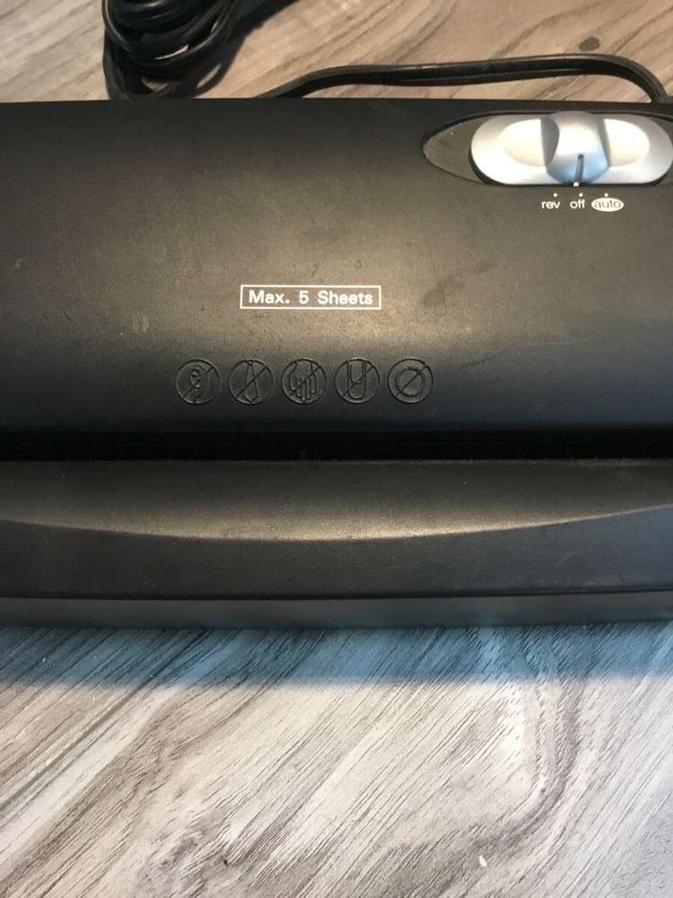 PAPER SHREDDER (PSL026278)