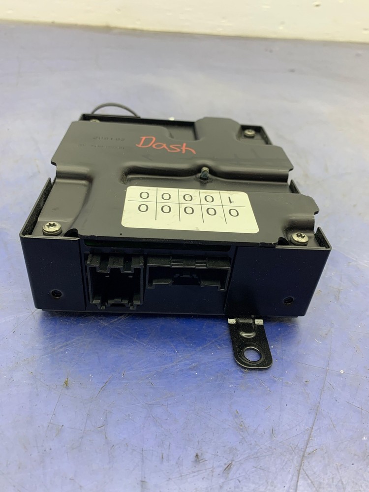 2019 - 2020 RAM 1500 OEM POWER INVERTER CONTROL MODULE 68302053AD
