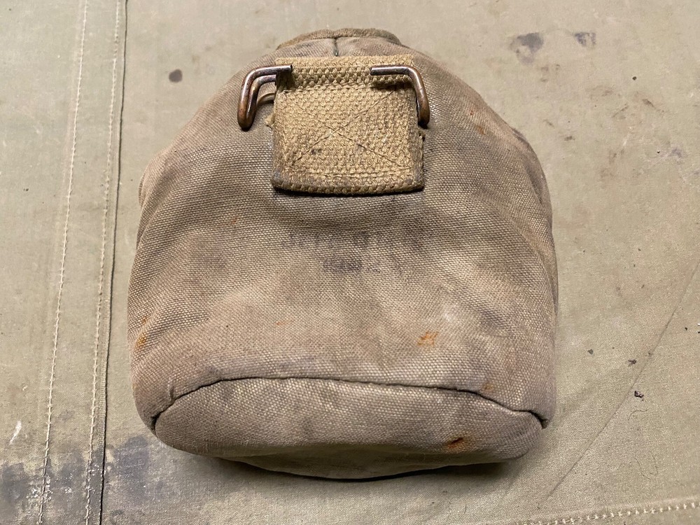 ORIGINAL WWII US ARMY M1942 CANTEEN CARRIER COVER