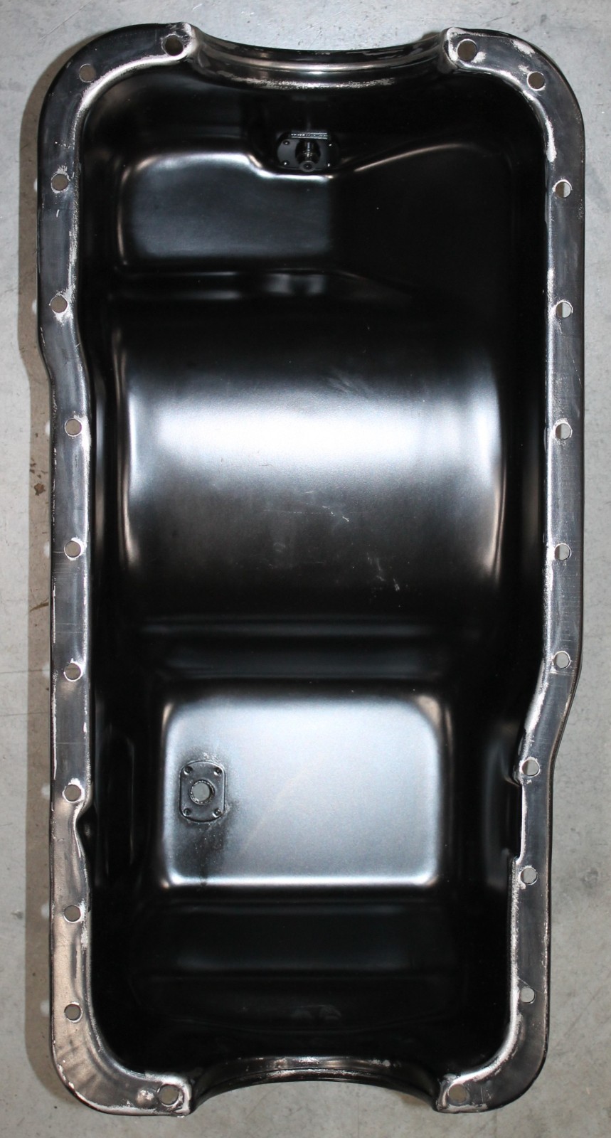 Dual / Rear Sump Oil Pan for SB Ford 302 5.0L 1980-96, *Similar CFR HZ-9754-PBK*