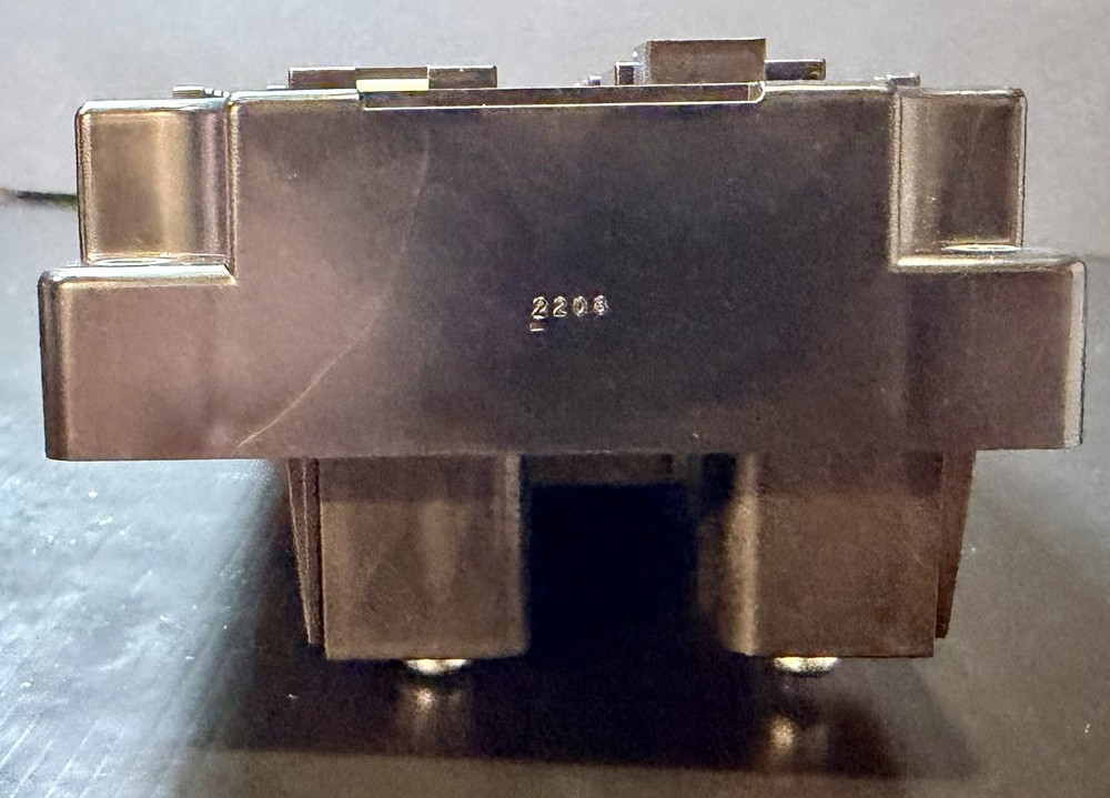 OEM CAT 377-8061 Fuse Block Circuit Breaker Panel Electrical Module