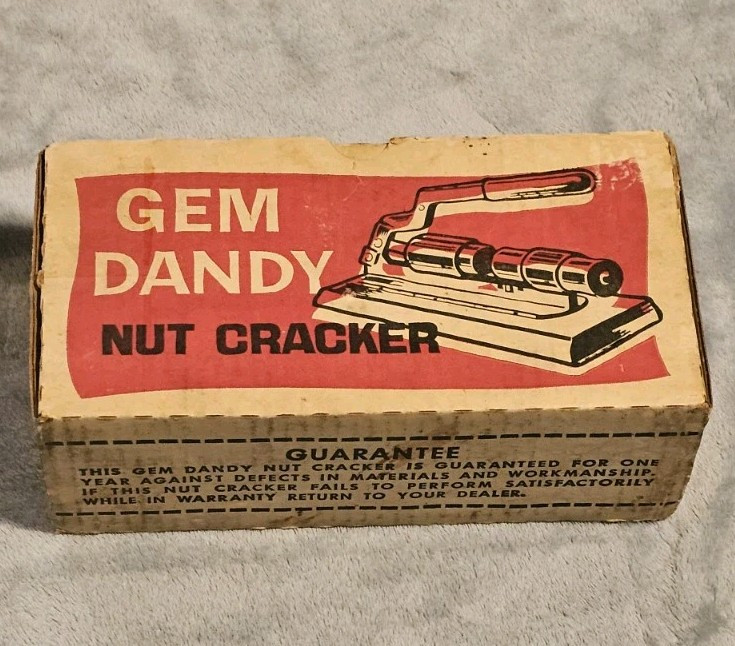 Vintage Gem Dandy Nut Cracker Nutcracker With Original Box