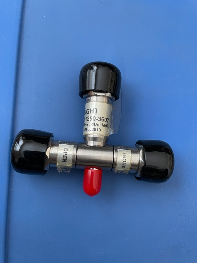 Keysight P/N 1250-3607 T Calibration Kit (Open-Short-Load)