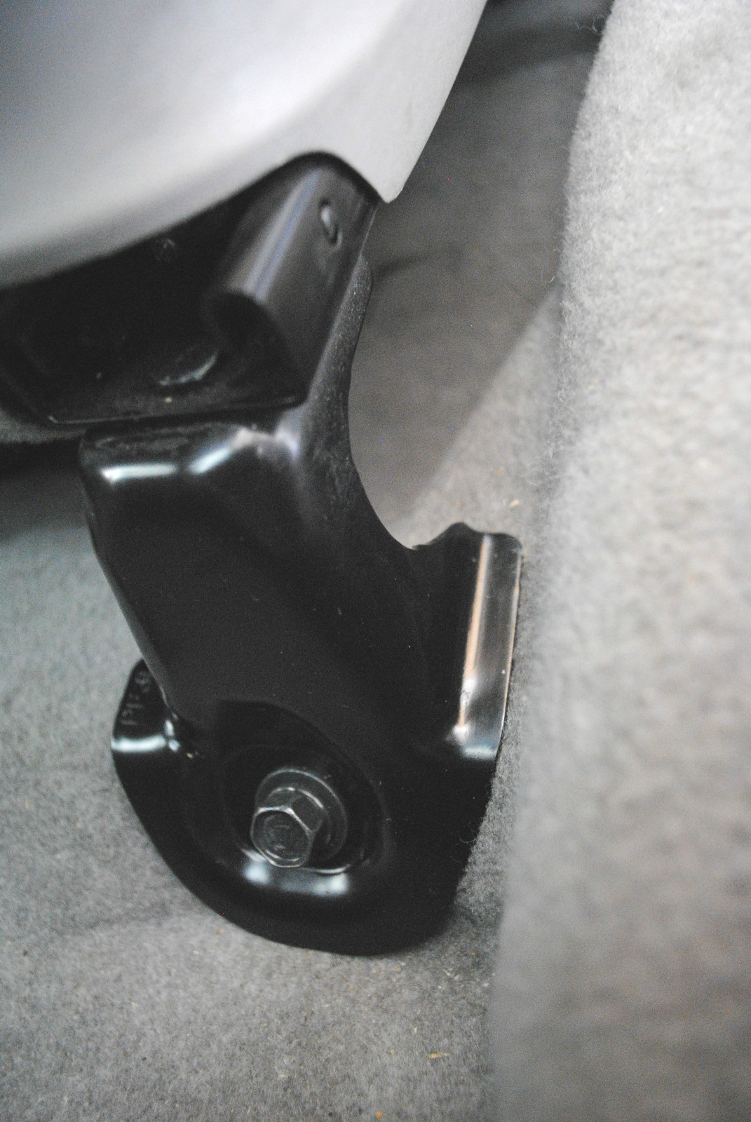 Mobotron Heavy-Duty Vehicle Laptop Mount, Hold 10"-17" Laptop, Tablet MS-526 REF