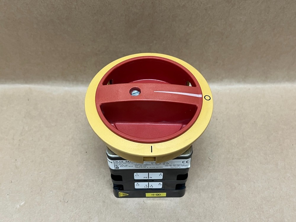 Siemens 3LC5 047-1TB53 Disconnect Control Switch
