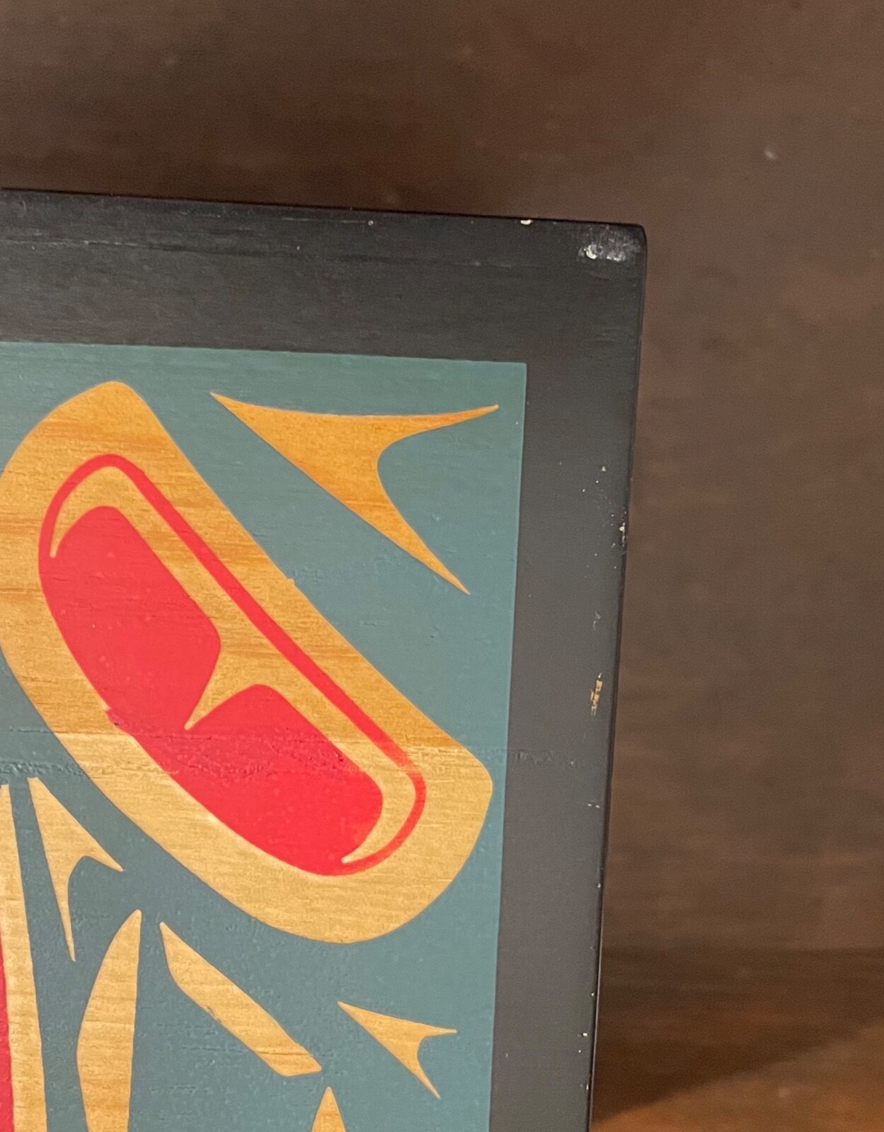 VINTAGE SIGNED CLARENCE A. WELLS NW COAST CANADA INDIAN WOOD BOX