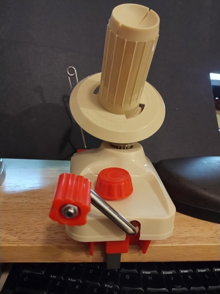 Yarn Ball Winder Hand Operated