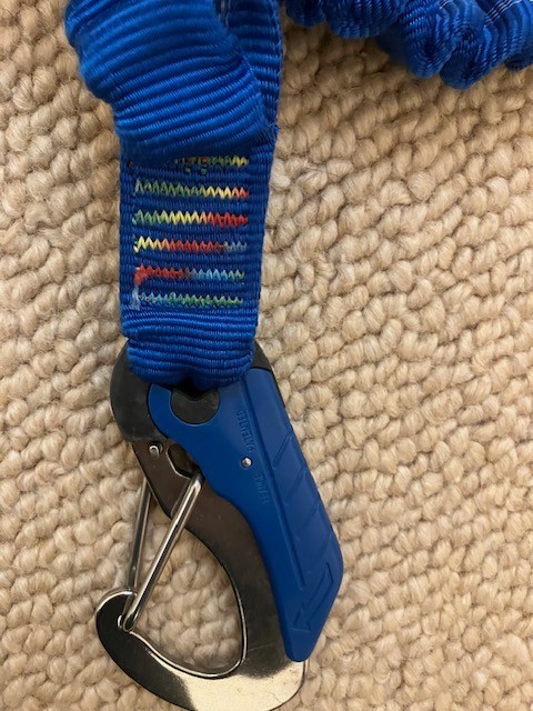 Wichard Double Releasable Elastic Tether Fixed Line w/3 Hooks 7006
