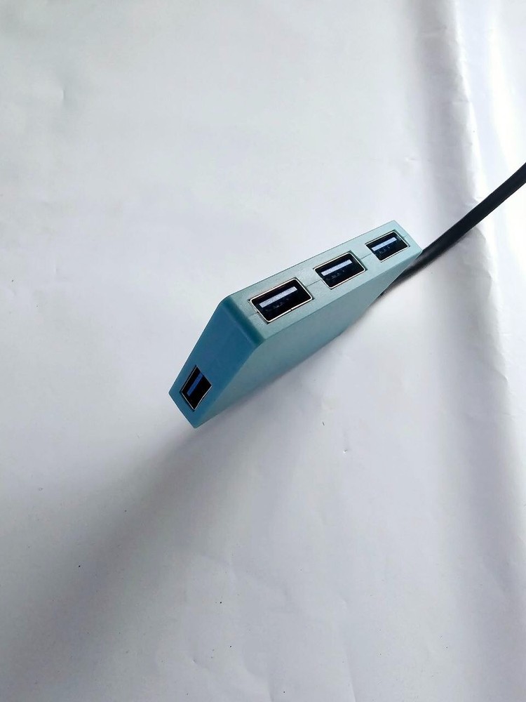 DOCK-TORM USB 4-Port Extender Dock Hub