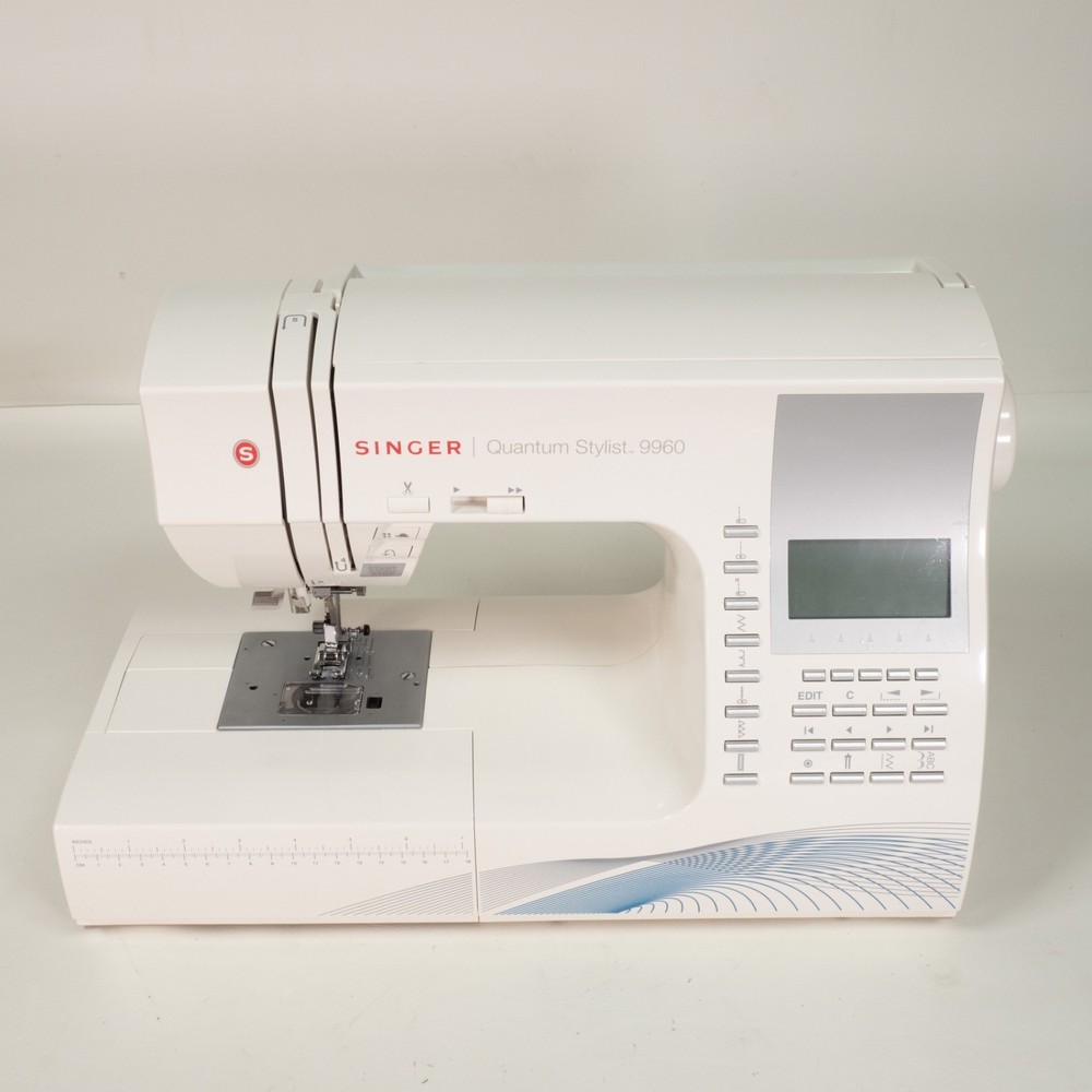 SINGER Quantum Stylist 9960 Computerized Sewing & Quilting Machine W/ Extension