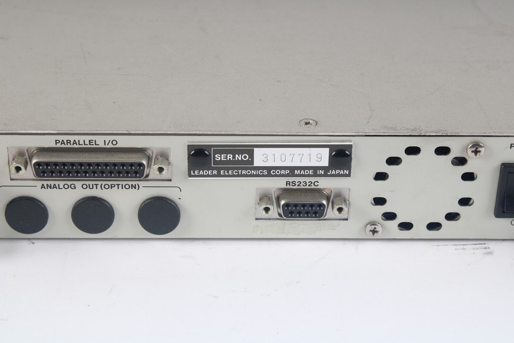 Leader LT 441D Multi Format HD Digital Signal Generator
