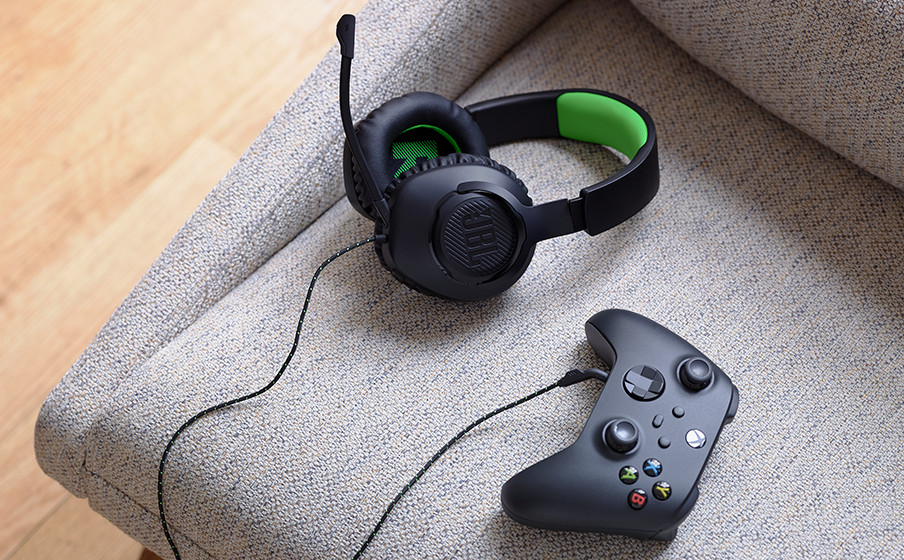 JBL Quantum 100X Console