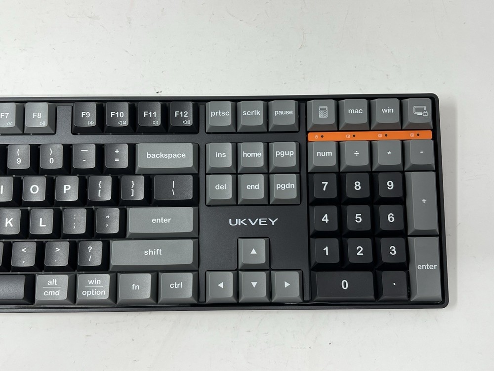 Wireless Bluetooth Keyboard & Mouse for Mac & PC Multi-Device Battery Powered BL