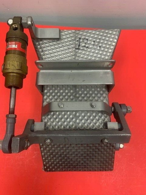 Eagle Scale - Pool Hopper from 14 Head Scale, with Actuator Cylinder.