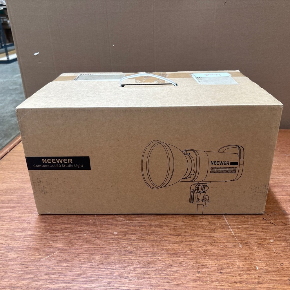 NEEWER CB60 Video Light