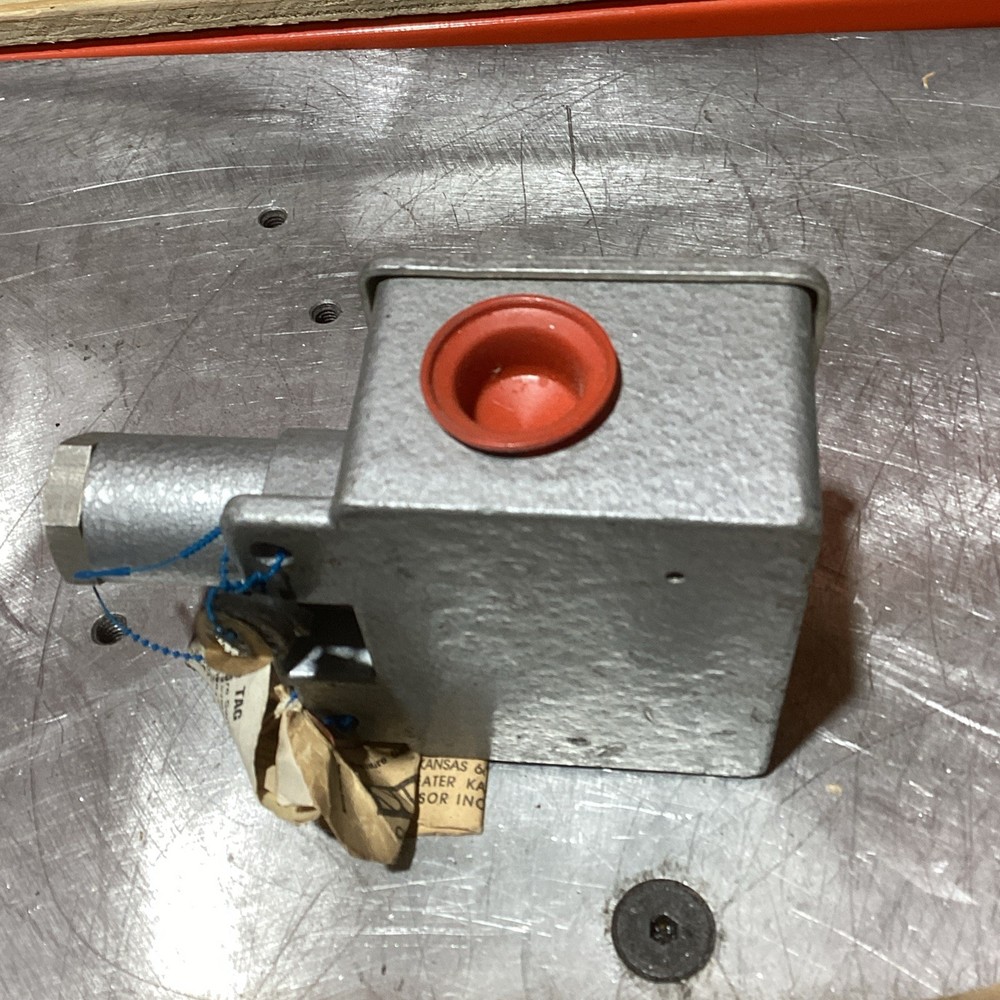 SOR 6NN-K2-PP PRESSURE SWITCH 3-30PSI NOS