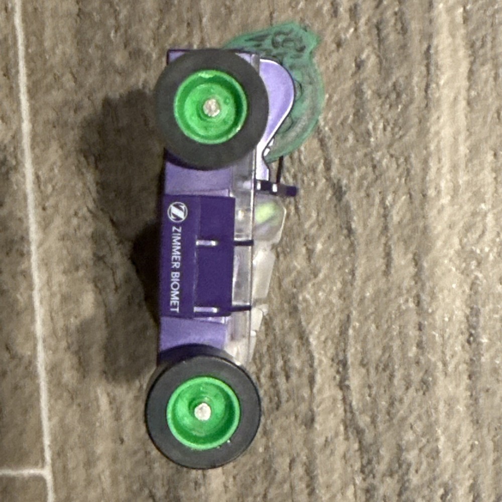 HEXBUG BattleBots Robot Purple Used Turns On