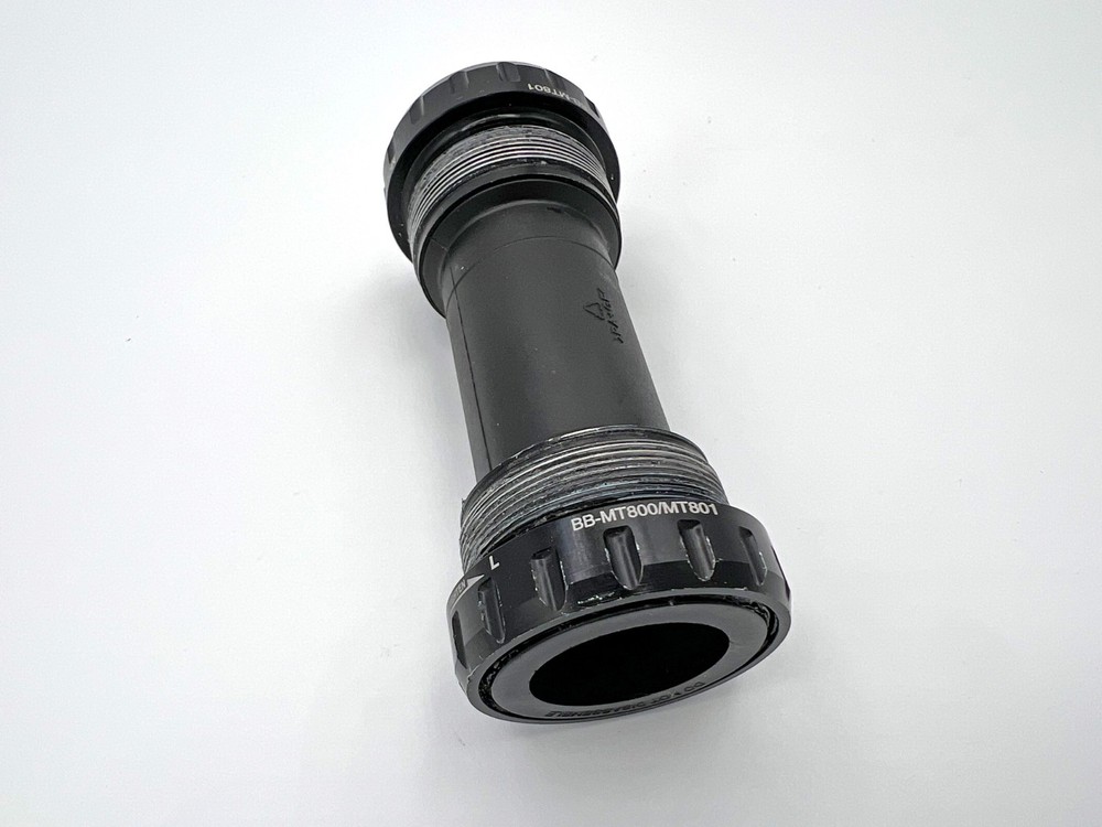 SHIMANO DEORE XT BB-MT801 Bike BB Threaded Bottom Bracket 68/73mm shell width