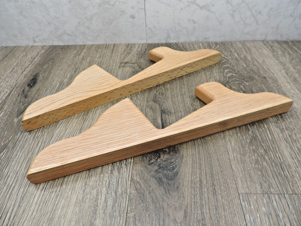 Oak Base Stand Pair for Up to 3.25" Deep Display Cases