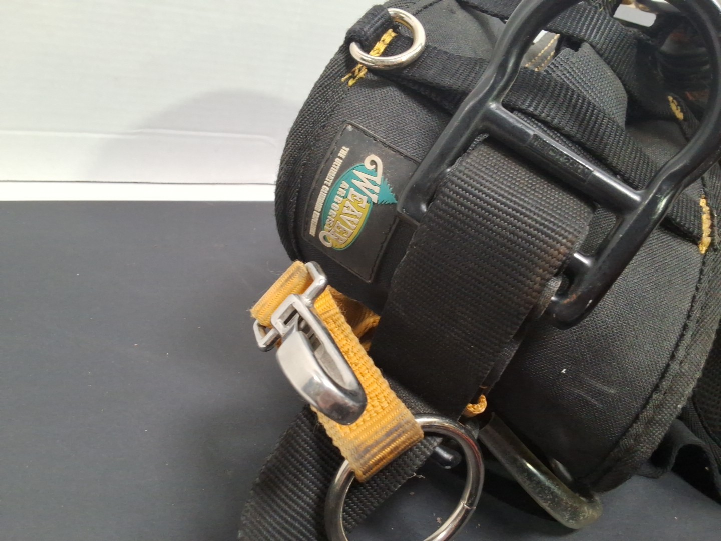 Weaver Cougar 1085 Saddle w/ Leg Straps, 2019 LARGE- USED