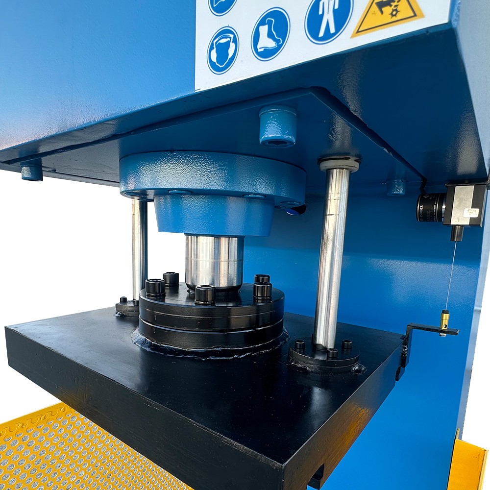 5HP CNC 50-Ton Hydraulic C-Frame Press 15-3/4" Stroke