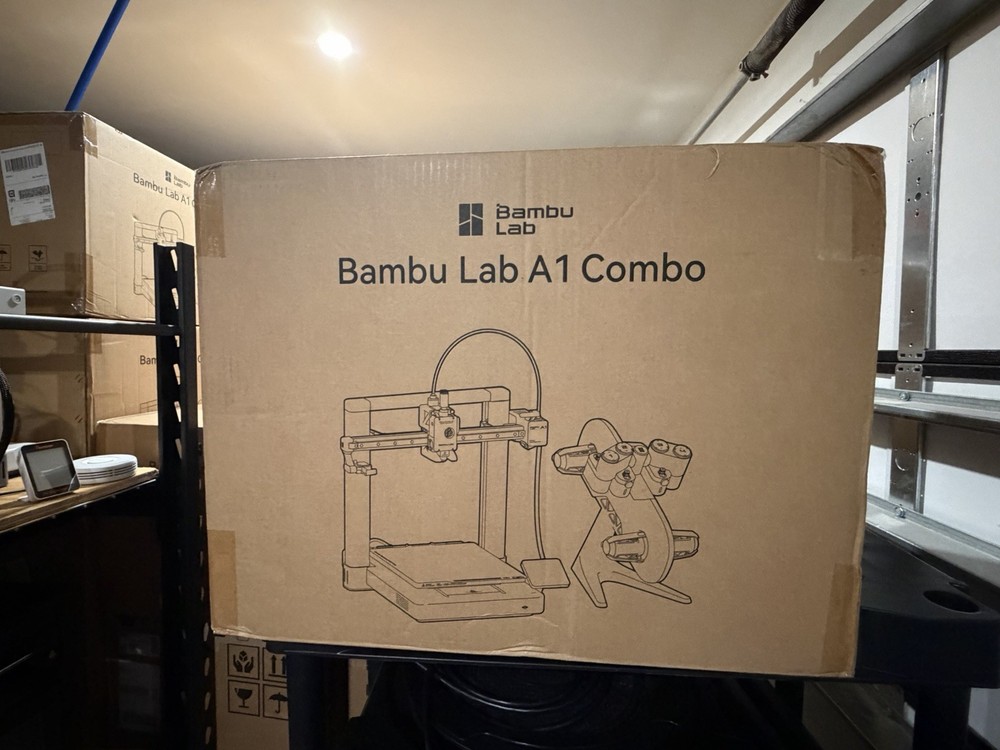 Bambu Lab A1 Combo: High-Speed 3D Printer & AMS Lite for Multi-Color Prints
