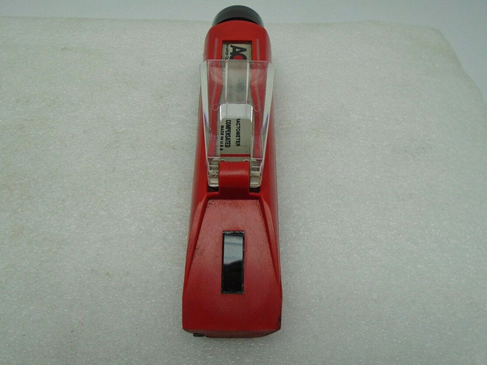 AO Automatic Temperature Compensated Hand Held Refractometer 10440 0-30 #638U